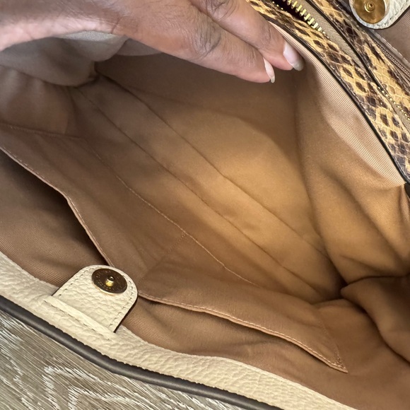 Coach Kristy Shoulder bag and wallet set - Picture 7 of 16